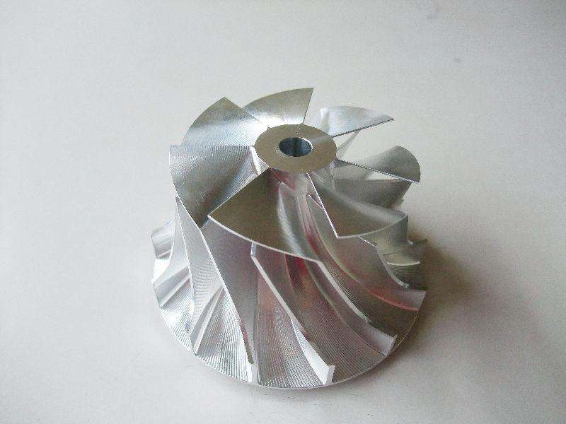 小型ジェットエンジン部品