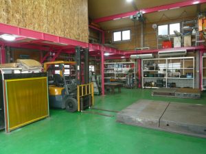 工場内1F 南面より北面全景