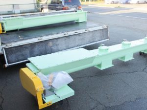 飼料製造メーカーのラインに導入したスクリューコンベヤー