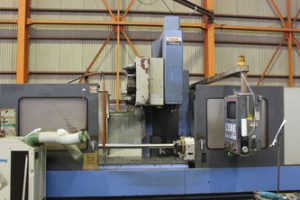 ヤマザキマザック V655