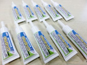 再剥離アクリルエマルジョン粘着剤(水性)